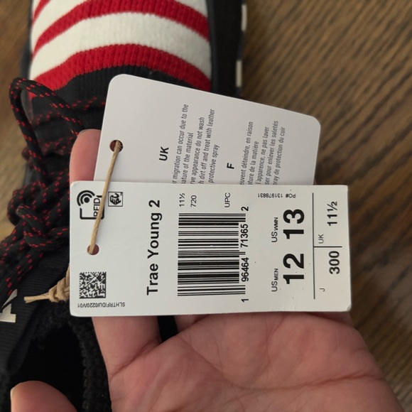 Adidas Trae Young 2 Basketball Size Men 12 / WMN 13 - Picture 10 of 10